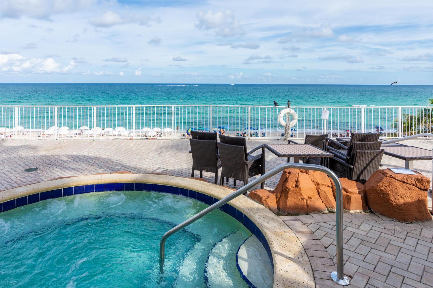 מיאמי ביץ' Trump Intl 2 Bedroom Apartment 1600 Sqf Ocean Front מראה חיצוני תמונה