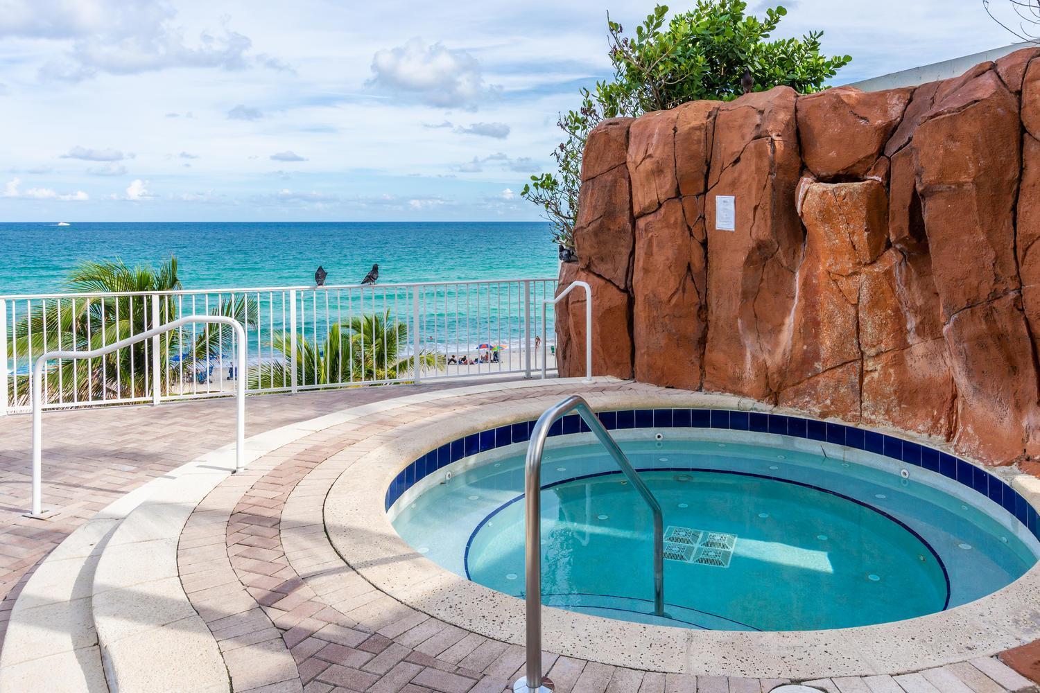 מיאמי ביץ' Trump Intl 2 Bedroom Apartment 1600 Sqf Ocean Front מראה חיצוני תמונה