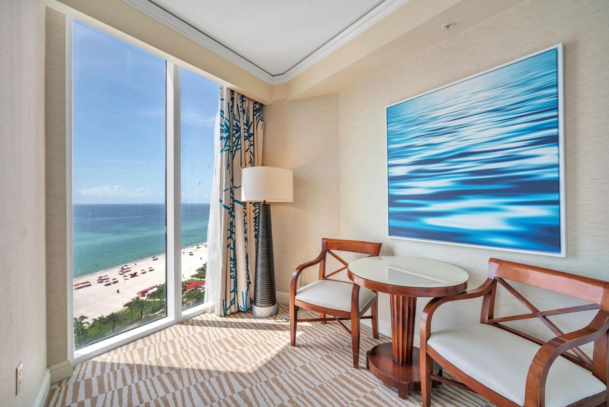 מיאמי ביץ' Trump Intl 2 Bedroom Apartment 1600 Sqf Ocean Front מראה חיצוני תמונה